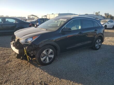 Киа Niro 2018 в Львове на Automoto.ua Черный Киа Niro, объемом двигателя 1.6 л и пробегом 257 тыс. км за 9200 $, фото 1 на Automoto.ua