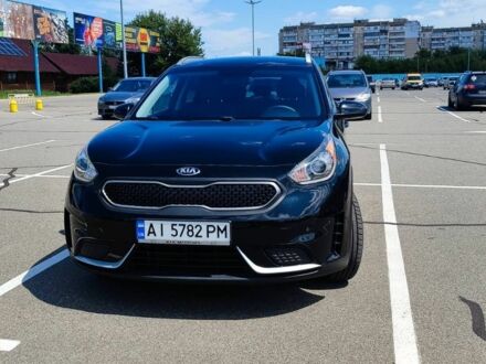 Киа Niro 2018 в Борисполе на Automoto.ua Черный Киа Niro, объемом двигателя 1.6 л и пробегом 88 тыс. км за 17000 $, фото 1 на Automoto.ua