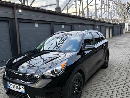 Киа Niro 2018 в Львове на Automoto.ua Черный Киа Niro, объемом двигателя 1.58 л и пробегом 43 тыс. км за 17799 $, фото 1 на Automoto.ua
