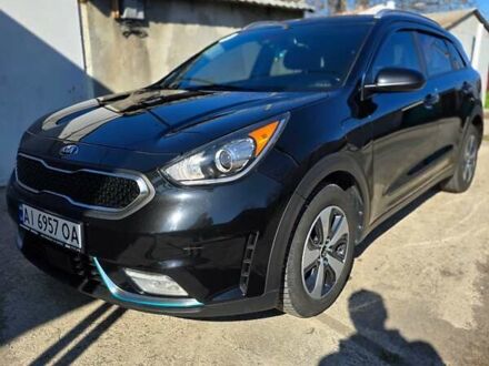 Черный Киа Niro, объемом двигателя 1.6 л и пробегом 140 тыс. км за 19900 $, фото 1 на Automoto.ua