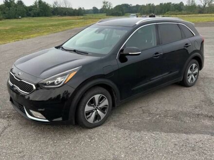 Чорний Кіа Niro, об'ємом двигуна 1.6 л та пробігом 56 тис. км за 3510 $, фото 1 на Automoto.ua