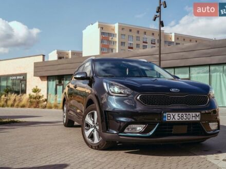 Черный Киа Niro, объемом двигателя 1.58 л и пробегом 135 тыс. км за 22222 $, фото 1 на Automoto.ua