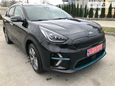 Чорний Кіа Niro, об'ємом двигуна 0 л та пробігом 158 тис. км за 19100 $, фото 1 на Automoto.ua