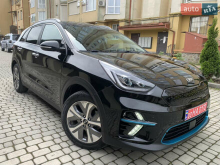 Кіа Niro 2019 у Коломые на Automoto.ua Чорний Кіа Niro, об'ємом двигуна 0 л та пробігом 128 тис. км за 16850 $, фото 1 на Automoto.ua
