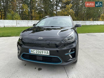 Черный Киа Niro, объемом двигателя 0 л и пробегом 127 тыс. км за 19950 $, фото 1 на Automoto.ua