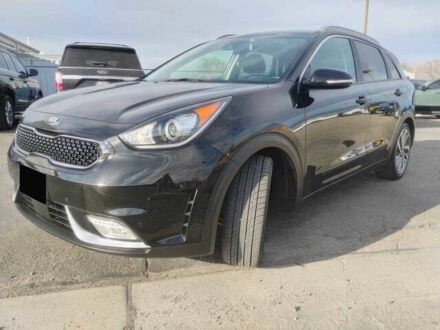 Кіа Niro 2019 у Мукачеве на Automoto.ua Чорний Кіа Niro, об'ємом двигуна 1.6 л та пробігом 47 тис. км за 13500 $, фото 1 на Automoto.ua