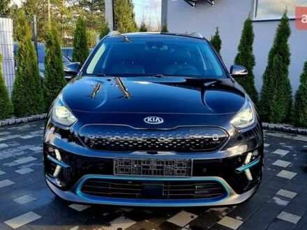 Черный Киа Niro, объемом двигателя 0 л и пробегом 89 тыс. км за 19899 $, фото 1 на Automoto.ua
