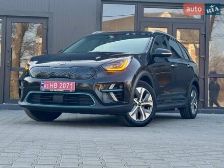 Киа Niro 2019 в Дрогобыче на Automoto.ua Черный Киа Niro, объемом двигателя 0 л и пробегом 68 тыс. км за 18750 $, фото 1 на Automoto.ua