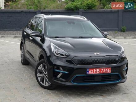 Чорний Кіа Niro, об'ємом двигуна 0 л та пробігом 112 тис. км за 18200 $, фото 1 на Automoto.ua