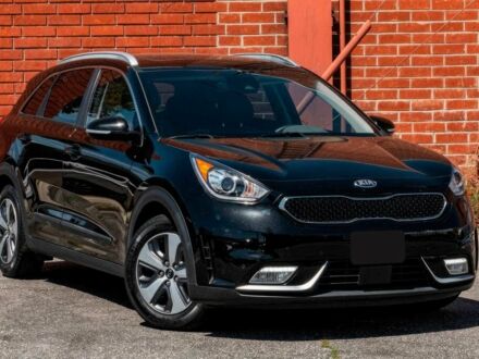 Кіа Niro 2019 у Черкасах на Automoto.ua Чорний Кіа Niro, об'ємом двигуна 1.6 л та пробігом 42 тис. км за 9500 $, фото 1 на Automoto.ua