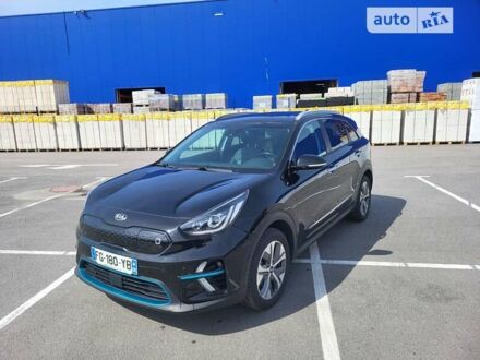 Чорний Кіа Niro, об'ємом двигуна 0 л та пробігом 66 тис. км за 22000 $, фото 1 на Automoto.ua