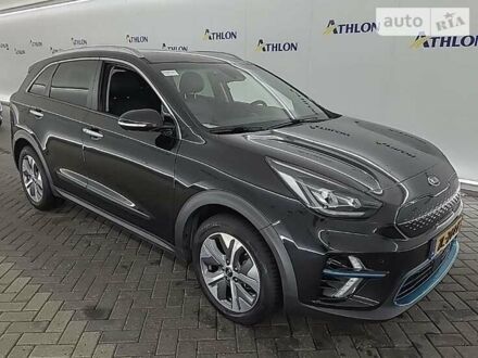 Чорний Кіа Niro, об'ємом двигуна 0 л та пробігом 109 тис. км за 20950 $, фото 1 на Automoto.ua