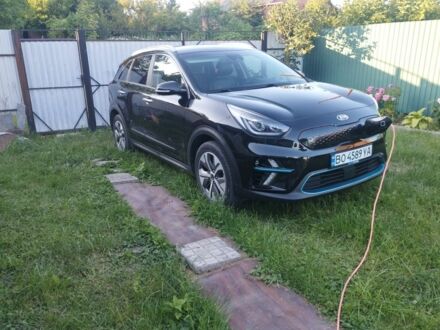 Киа Niro 2019 в Хмельницком на Automoto.ua Черный Киа Niro, объемом двигателя 0 л и пробегом 90 тыс. км за 411 $, фото 1 на Automoto.ua