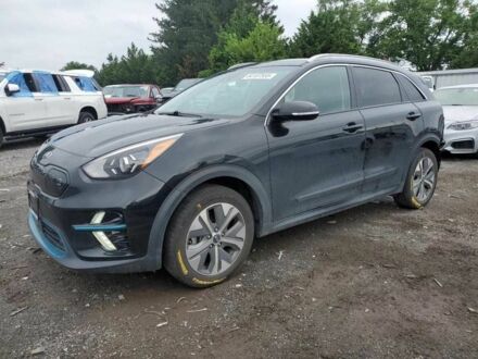 Киа Niro 2020 в Ивано-Франковске на Automoto.ua Черный Киа Niro, объемом двигателя 0 л и пробегом 67 тыс. км за 5000 $, фото 1 на Automoto.ua