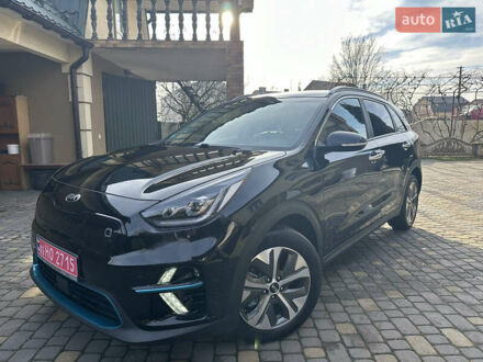 Черный Киа Niro, объемом двигателя 0 л и пробегом 126 тыс. км за 19700 $, фото 1 на Automoto.ua