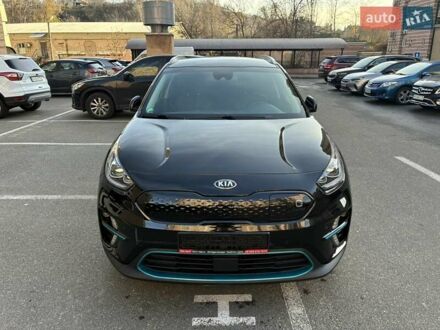Черный Киа Niro, объемом двигателя 0 л и пробегом 105 тыс. км за 20500 $, фото 1 на Automoto.ua