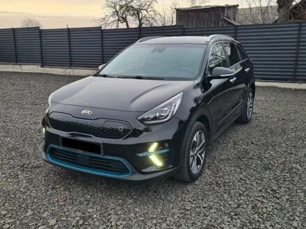 Черный Киа Niro, объемом двигателя 0 л и пробегом 114 тыс. км за 19999 $, фото 1 на Automoto.ua