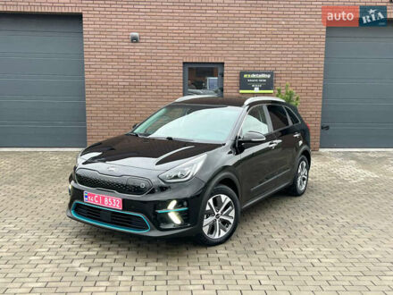 Черный Киа Niro, объемом двигателя 0 л и пробегом 140 тыс. км за 21500 $, фото 1 на Automoto.ua