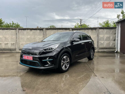 Киа Niro 2020 в Бердичеве на Automoto.ua Черный Киа Niro, объемом двигателя 0 л и пробегом 104 тыс. км за 17550 $, фото 1 на Automoto.ua
