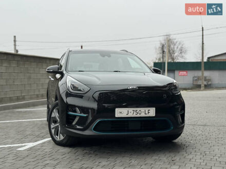 Черный Киа Niro, объемом двигателя 0 л и пробегом 132 тыс. км за 18699 $, фото 1 на Automoto.ua