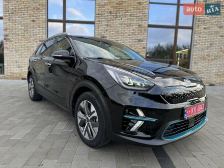 Черный Киа Niro, объемом двигателя 0 л и пробегом 57 тыс. км за 22500 $, фото 1 на Automoto.ua