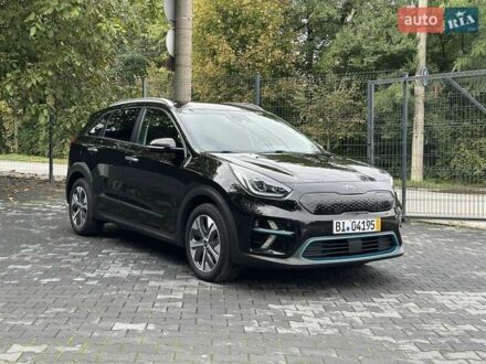 Черный Киа Niro, объемом двигателя 0 л и пробегом 107 тыс. км за 19700 $, фото 1 на Automoto.ua