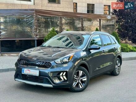 Черный Киа Niro, объемом двигателя 1.58 л и пробегом 67 тыс. км за 23800 $, фото 1 на Automoto.ua