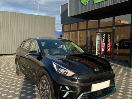 Черный Киа Niro, объемом двигателя 0 л и пробегом 93 тыс. км за 19500 $, фото 1 на Automoto.ua
