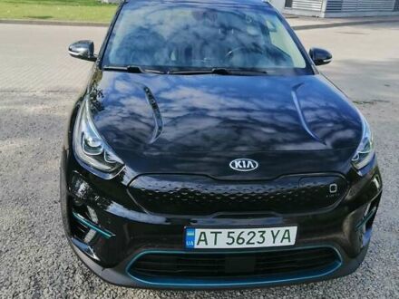 Черный Киа Niro, объемом двигателя 0 л и пробегом 139 тыс. км за 17850 $, фото 1 на Automoto.ua