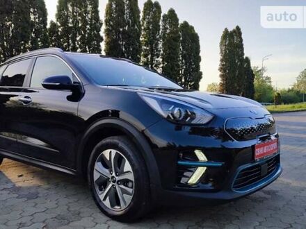 Черный Киа Niro, объемом двигателя 0 л и пробегом 83 тыс. км за 19799 $, фото 1 на Automoto.ua