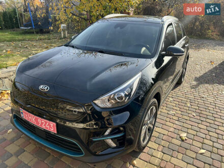Черный Киа Niro, объемом двигателя 0 л и пробегом 112 тыс. км за 19500 $, фото 1 на Automoto.ua