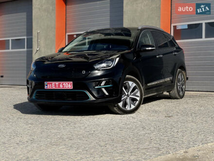 Киа Niro 2020 в Тернополе на Automoto.ua Черный Киа Niro, объемом двигателя 0 л и пробегом 73 тыс. км за 20698 $, фото 1 на Automoto.ua