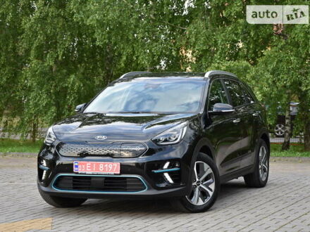 Черный Киа Niro, объемом двигателя 0 л и пробегом 74 тыс. км за 23700 $, фото 1 на Automoto.ua