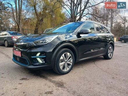 Чорний Кіа Niro, об'ємом двигуна 0 л та пробігом 125 тис. км за 19300 $, фото 1 на Automoto.ua