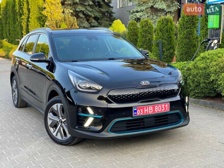 Черный Киа Niro, объемом двигателя 0 л и пробегом 152 тыс. км за 19200 $, фото 1 на Automoto.ua
