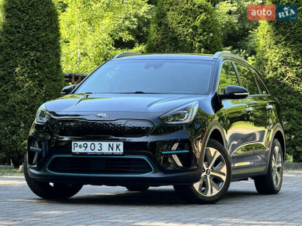 Киа Niro 2021 в Трускавце на Automoto.ua Черный Киа Niro, объемом двигателя 0 л и пробегом 67 тыс. км за 19650 $, фото 1 на Automoto.ua