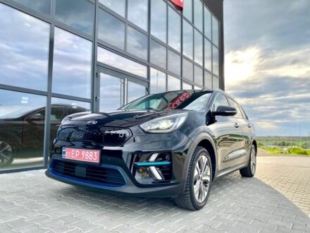 Киа Niro 2021 в Тернополе на Automoto.ua Черный Киа Niro, объемом двигателя 0 л и пробегом 128 тыс. км за 18900 $, фото 1 на Automoto.ua