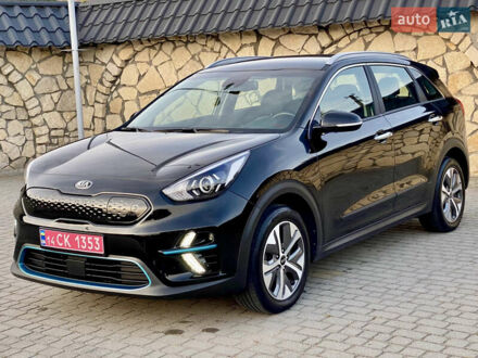 Чорний Кіа Niro, об'ємом двигуна 0 л та пробігом 67 тис. км за 20999 $, фото 1 на Automoto.ua