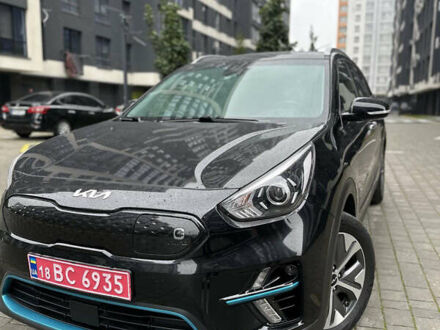 Чорний Кіа Niro, об'ємом двигуна 0 л та пробігом 118 тис. км за 17200 $, фото 1 на Automoto.ua