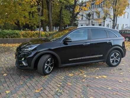 Киа Niro 2021 в Житомире на Automoto.ua Черный Киа Niro, объемом двигателя 0 л и пробегом 162 тыс. км за 19150 $, фото 1 на Automoto.ua