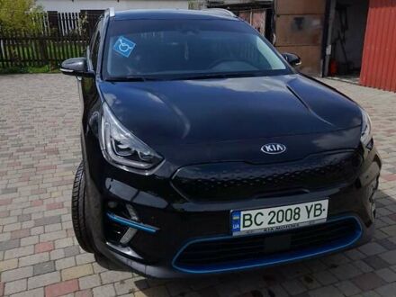 Чорний Кіа Niro, об'ємом двигуна 0 л та пробігом 26 тис. км за 23650 $, фото 1 на Automoto.ua