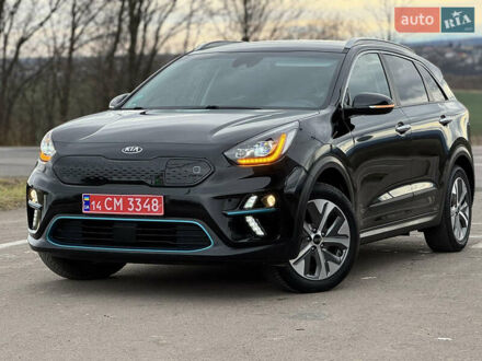 Чорний Кіа Niro, об'ємом двигуна 0 л та пробігом 101 тис. км за 19100 $, фото 1 на Automoto.ua