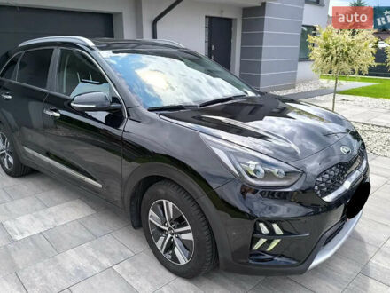 Черный Киа Niro, объемом двигателя 1.62 л и пробегом 45 тыс. км за 4500 $, фото 1 на Automoto.ua