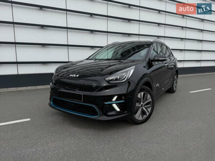 Киа Niro 2021 в Киеве на Automoto.ua Черный Киа Niro, объемом двигателя 0 л и пробегом 137 тыс. км за 19200 $, фото 1 на Automoto.ua