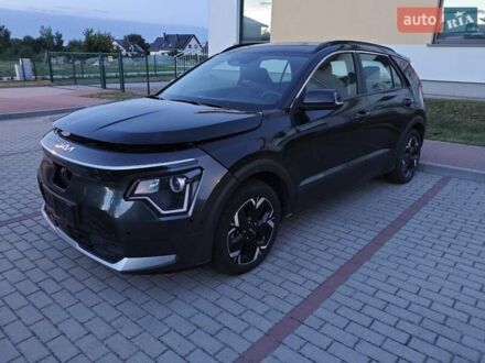 Черный Киа Niro, объемом двигателя 0 л и пробегом 30 тыс. км за 14900 $, фото 1 на Automoto.ua