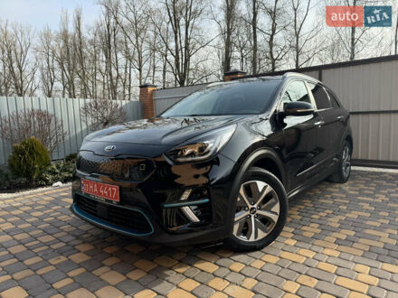 Киа Niro 2022 в Казатине на Automoto.ua Черный Киа Niro, объемом двигателя 0 л и пробегом 64 тыс. км за 19700 $, фото 1 на Automoto.ua