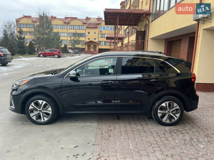 Киа Niro 2022 в Львове на Automoto.ua Черный Киа Niro, объемом двигателя 0 л и пробегом 47 тыс. км за 19600 $, фото 1 на Automoto.ua