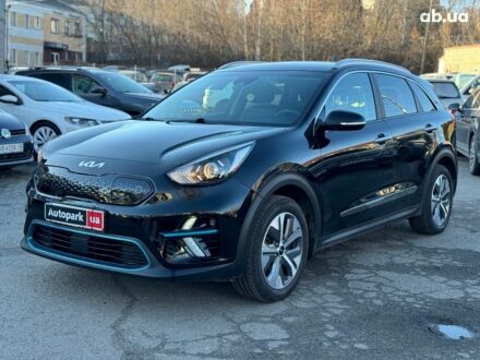 Чорний Кіа Niro, об'ємом двигуна 0 л та пробігом 125 тис. км за 22290 $, фото 1 на Automoto.ua