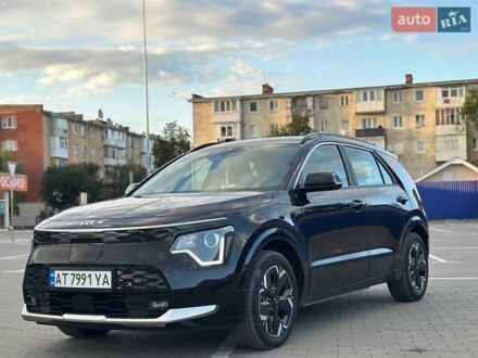 Киа Niro 2023 в Ивано-Франковске на Automoto.ua Черный Киа Niro, объемом двигателя 0 л и пробегом 13 тыс. км за 27500 $, фото 1 на Automoto.ua