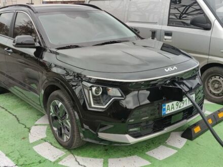 Черный Киа Niro, объемом двигателя 0 л и пробегом 57 тыс. км за 28500 $, фото 1 на Automoto.ua